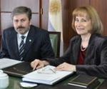 Dres, Mario Fera y Angela Ledesma
