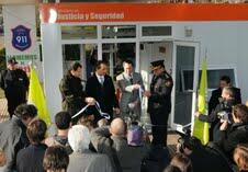 Inauguración de destacamento policial móvil en La Plata
