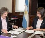 Firma de memorandum FOTO: CMCABA Firma de memorandum FOTO: CMCABA