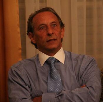 Dr. Mario Filozof