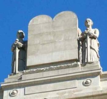 Tablas de la Ley FOTO: WEB