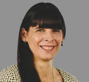 Dra. Alejandra García Dra. Alejandra García