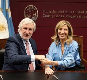 Firma de convenio FOTO: CMCABA Firma de convenio FOTO: CMCABA