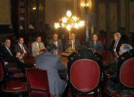 Firma de convenio.Foto: COLPROBA Firma de convenio.Foto: COLPROBA