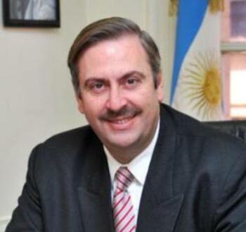 Legislador Helio Rebot FOTO: WEB Legislador Helio Rebot FOTO: WEB